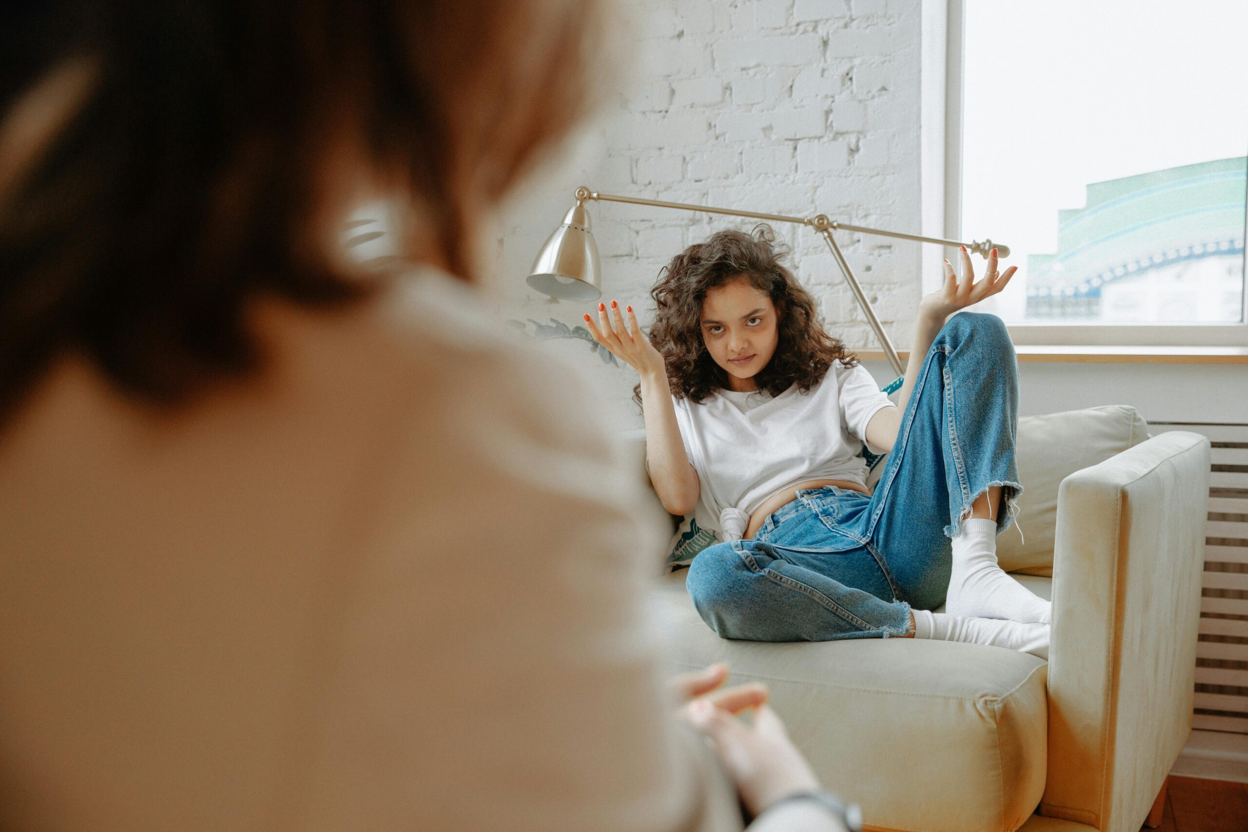 How to Recognize the Early Signs of Addiction