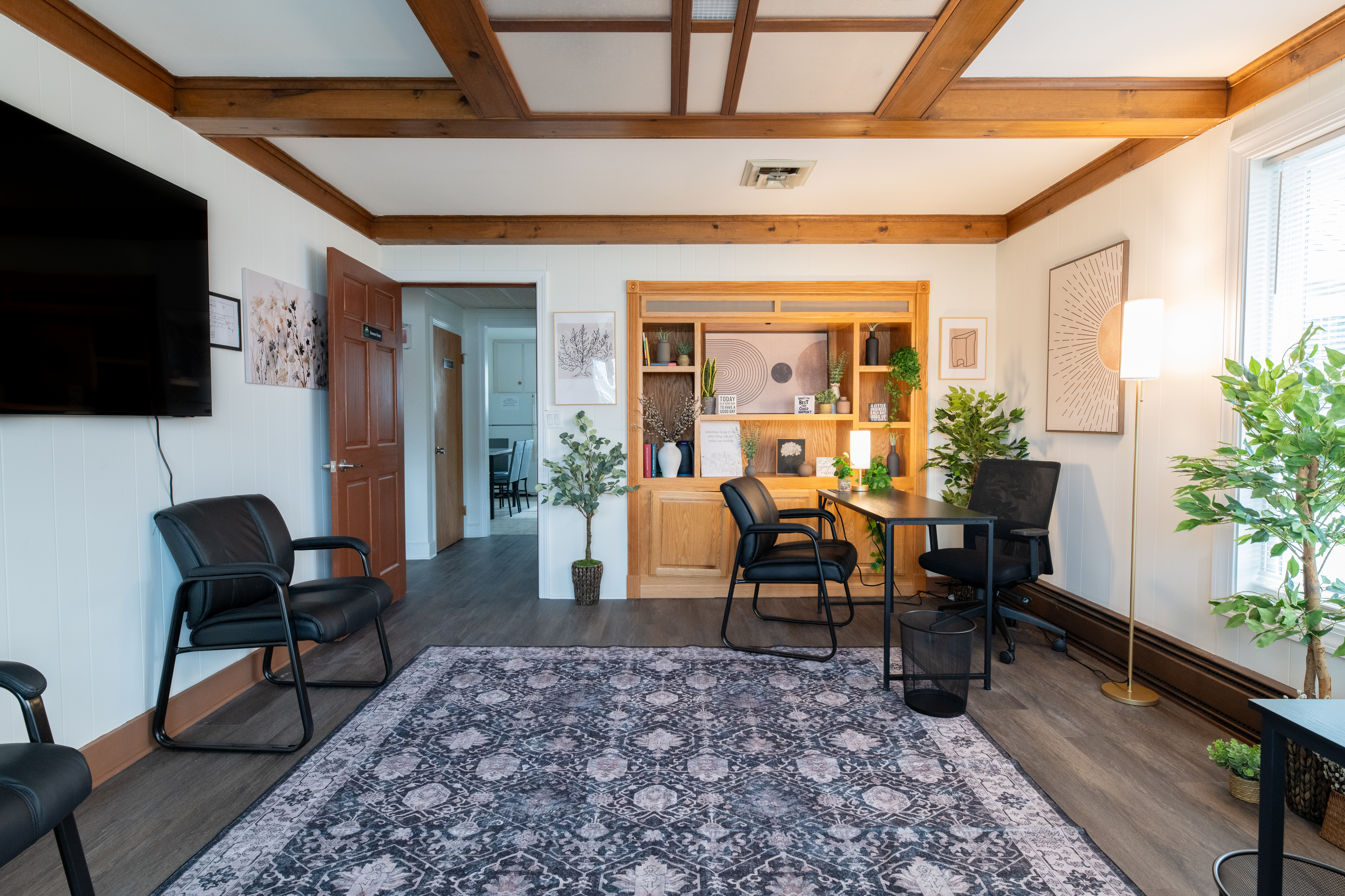 A photo of the interior of Pioneer Behavioral Health in Oxford, Massachusetts.
