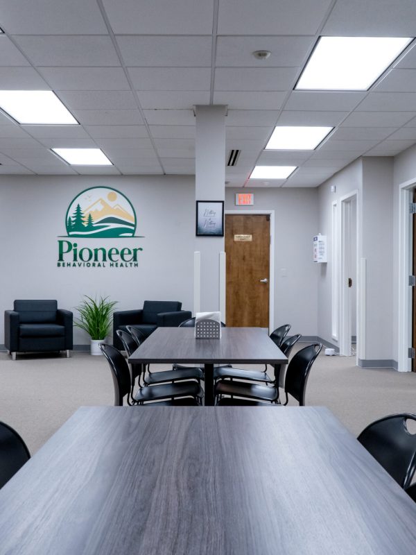 PIONEER_INTERIOR-20